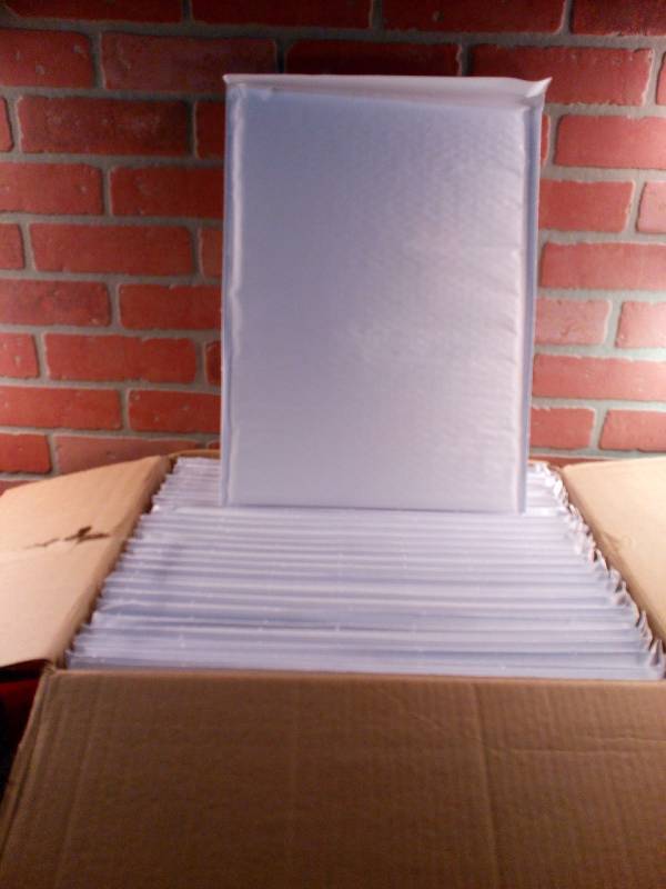 lot 127 image: Uline Bubble Mailers #6
