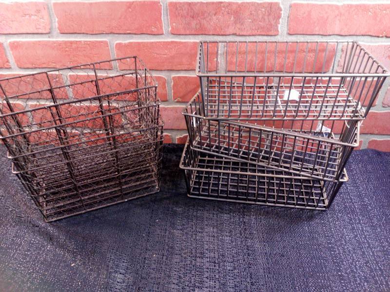 lot 142 image: Wire Metal Storage Baskets