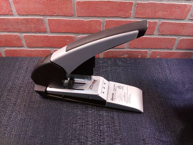 lot 175 image: Auto Xtreme Bostitch Heavy Duty Stapler 180 sheet