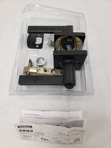 lot 67115 image: Kwikset 66865-002 Door Handle