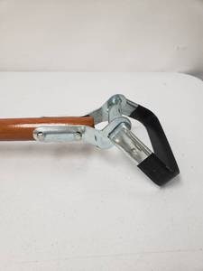 lot 967101 image: Husky 54 Inch Wood Handle Action Hoe with Grip