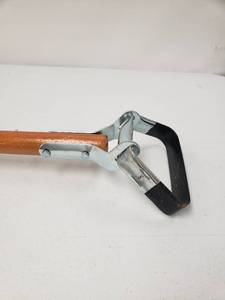 lot 967105 image: Husky 54 Inch Wood Handle Action Hoe with Grip