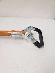 lot 967108 image: Husky 54 Inch Wood Handle Action Hoe with Grip