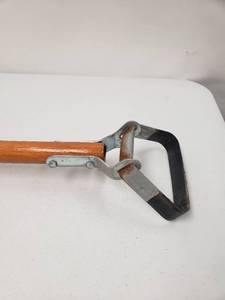 lot 967111 image: Husky 54 Inch Wood Handle Action Hoe with Grip