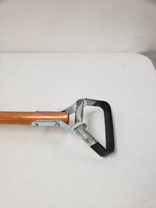 lot 967112 image: Husky 54 Inch Wood Handle Action Hoe with Grip