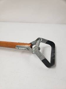 lot 967126 image: Husky 54 Inch Wood Handle Action Hoe with Grip