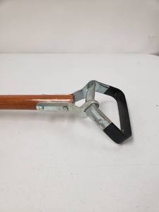 lot 967140 image: Husky 54 Inch Wood Handle Action Hoe with Grip