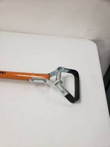 lot 967147 image: Husky 54 Inch Wood Handle Action Hoe with Grip
