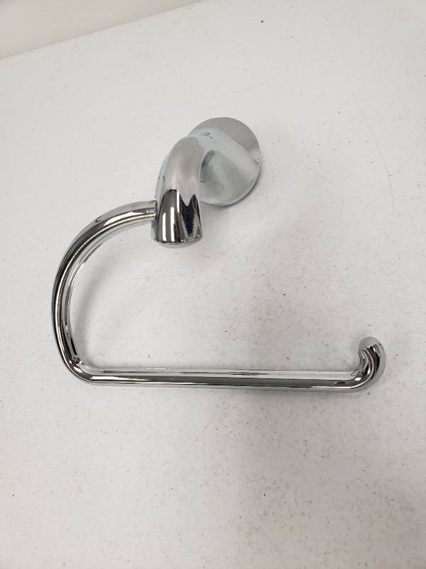 lot 967166 image: Moen Preston Collection Single Bathroom Towel Bar - Chrome