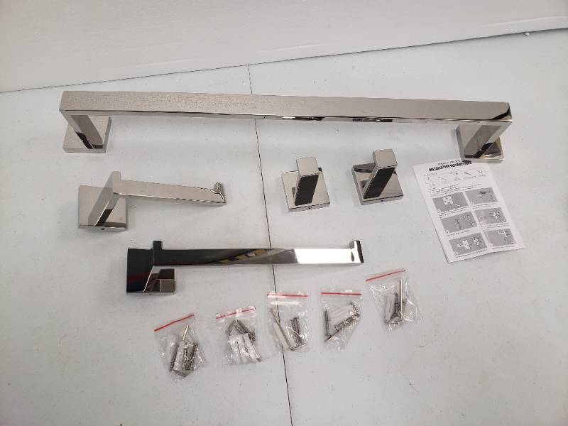 lot 78 image: Chrome Bathroom Hardware Accessories