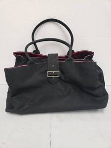 lot 6837 image: Victorias Secret Black and Pink Buckle Overnight Bag