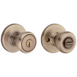 lot 6868 image: Kwikset Tylo Keyed Entry Door Knob in Antique Brass