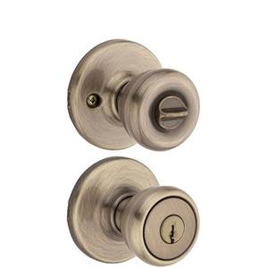 lot 6869 image: Kwikset Tylo Keyed Entry Door Knob in Antique Brass