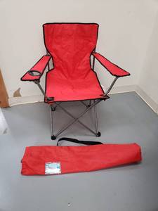 lot 68101 image: Sunsky Red Folding Camping Chair