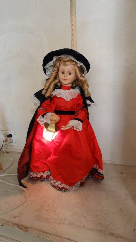 lot 255 image: Christmas doll wlantern and motion