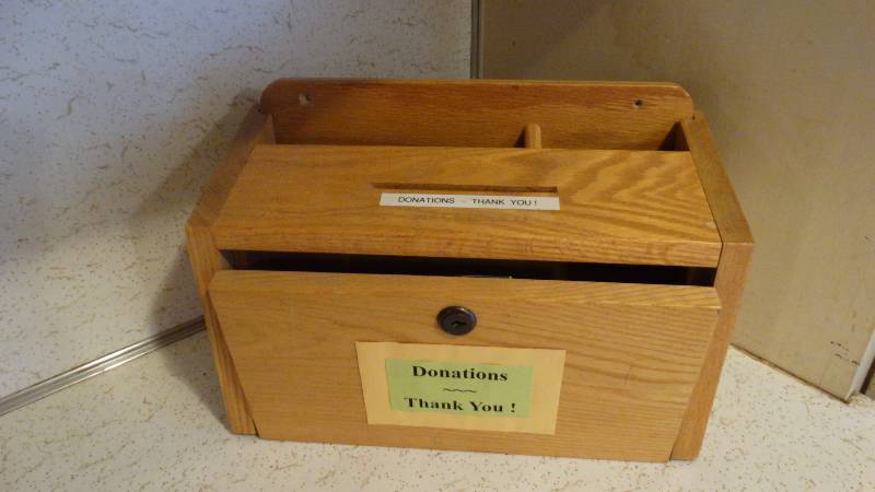 lot 259 image: wood donation box