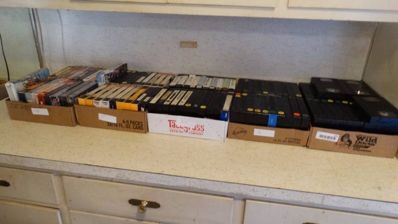 lot 279 image: huge lot VHS movies