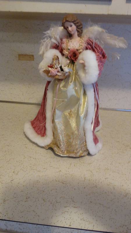 lot 281 image: porcelain angel
