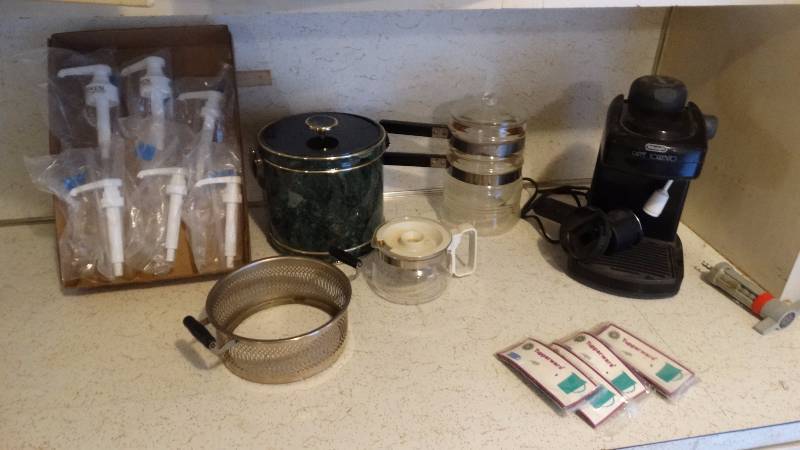 lot 291 image: espresso items - hand pumps - more