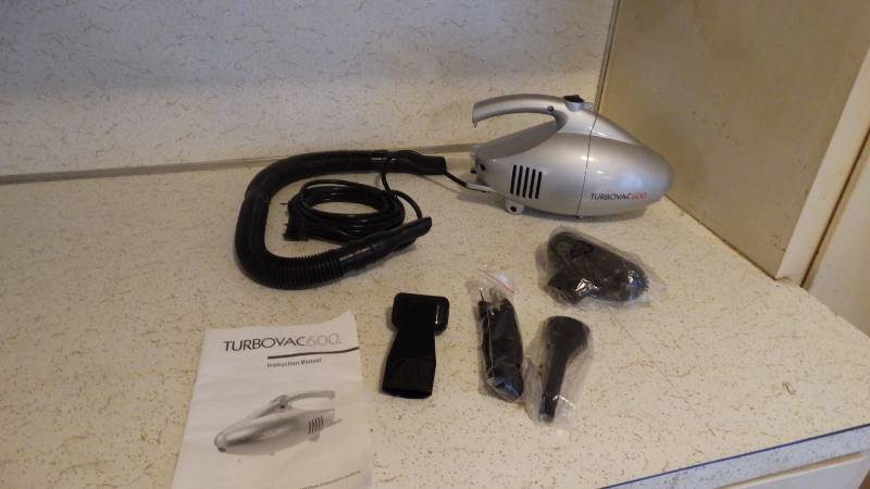 lot 318 image: Turbo Vac 600