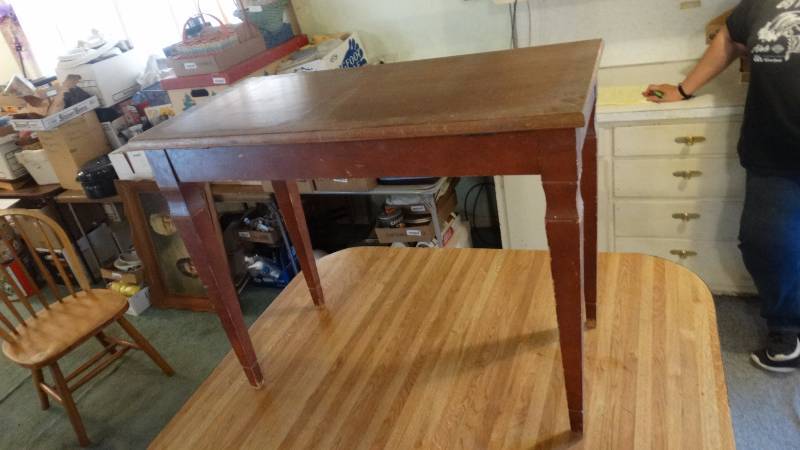 lot 335 image: piano bench