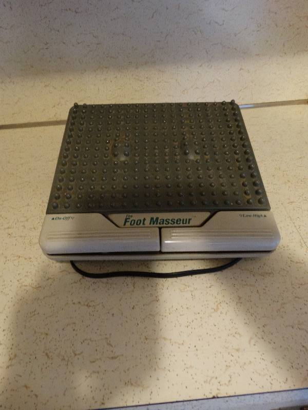 lot 354 image: Foot Massager.