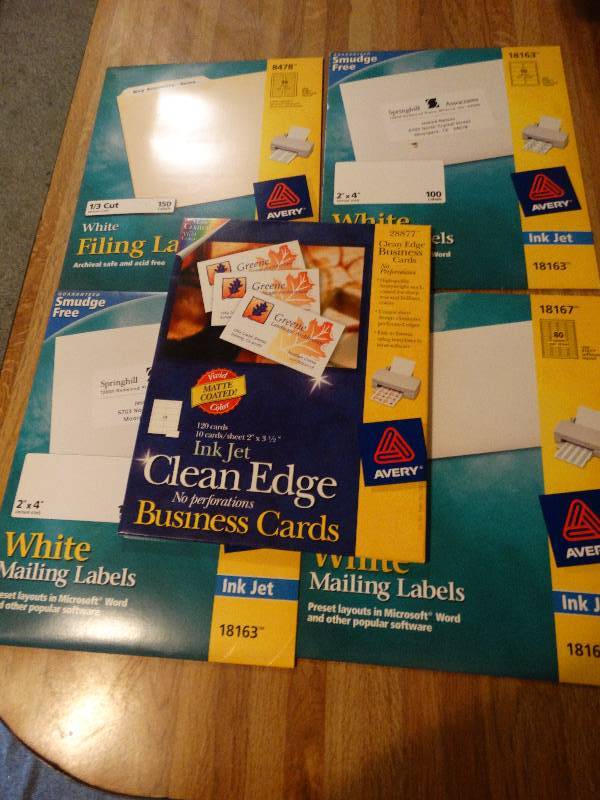 lot 357 image: Assorted mailing labels and a pack of Business Cards.