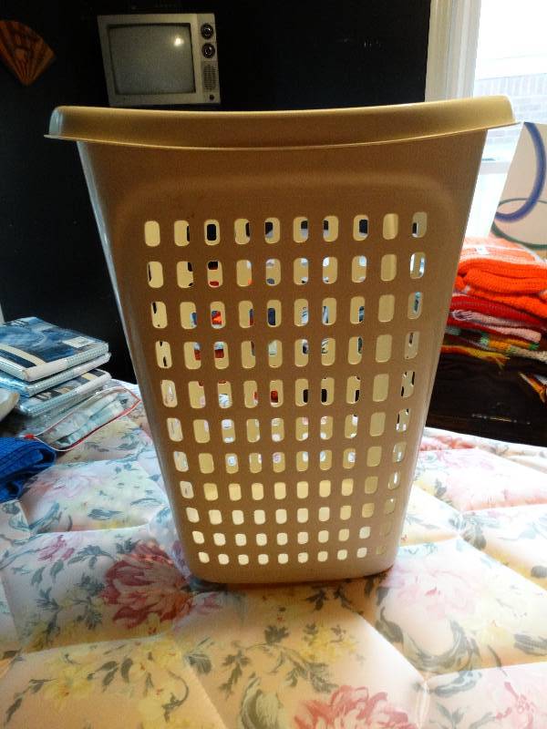 lot 381 image: Good Condition tall Laundry basket.