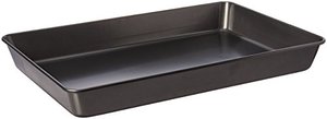 lot 60367 image: Wilton W6516 Perfect Results Sheet Cake Pan, 18 x 12, No Color
