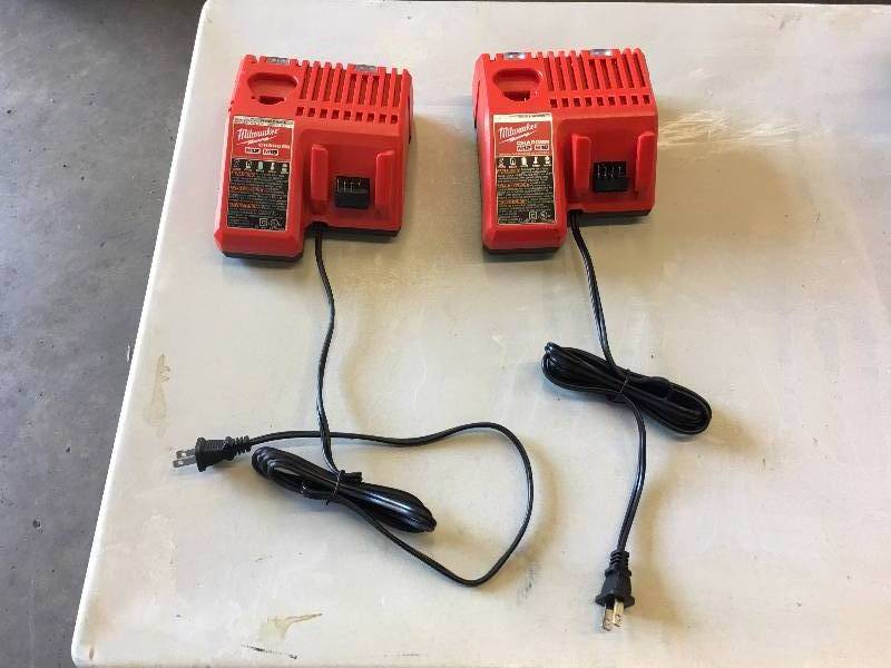 lot 39 image: 2 MILWAUKEE M12 & M18 CHARGERS