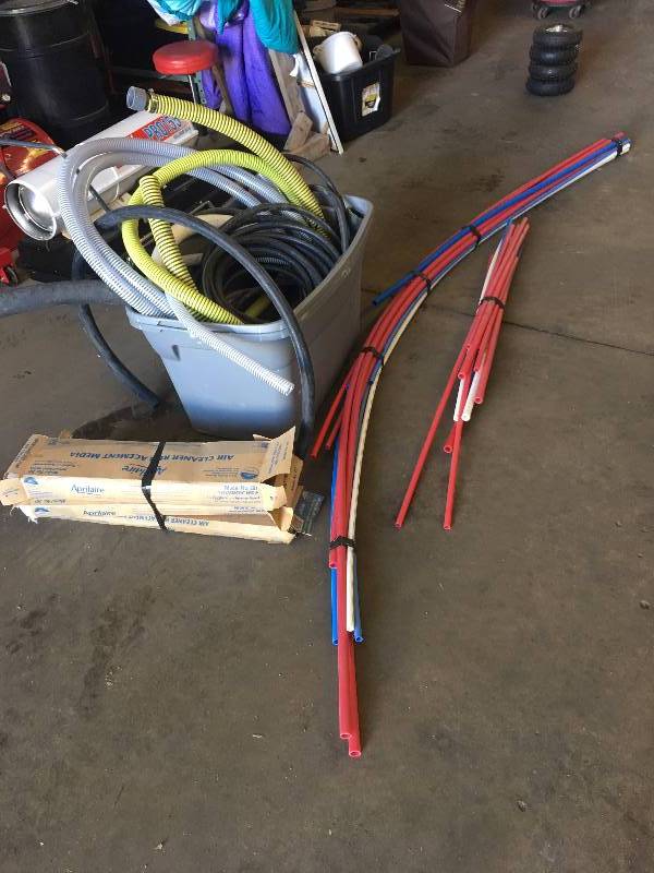 lot 46 image: LOT OF HOSE AND TUBBING