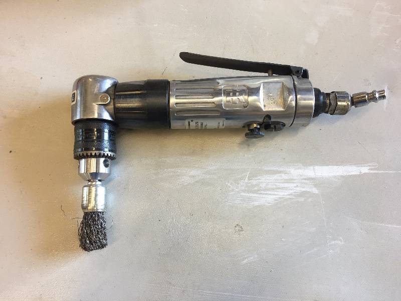 lot 80 image: INGERSOLL RAND 7807R  PNEUMATIC 38 RIGHT ANGLE DRILL