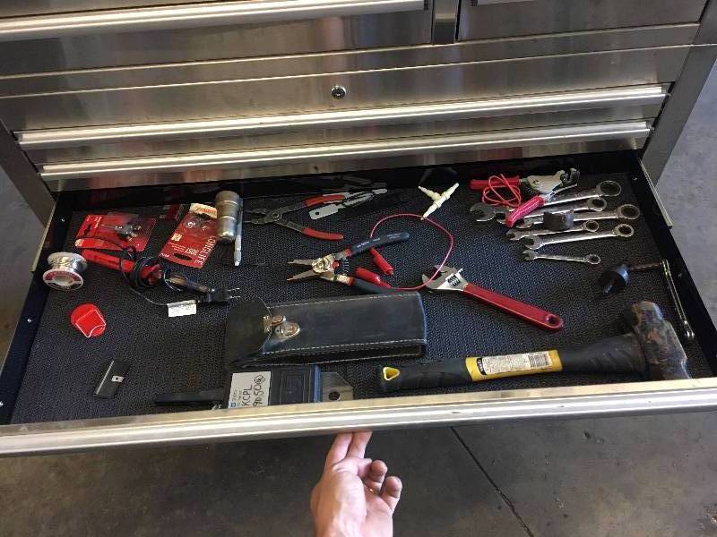 lot 64 image: LOT OF MISC. TOOLS