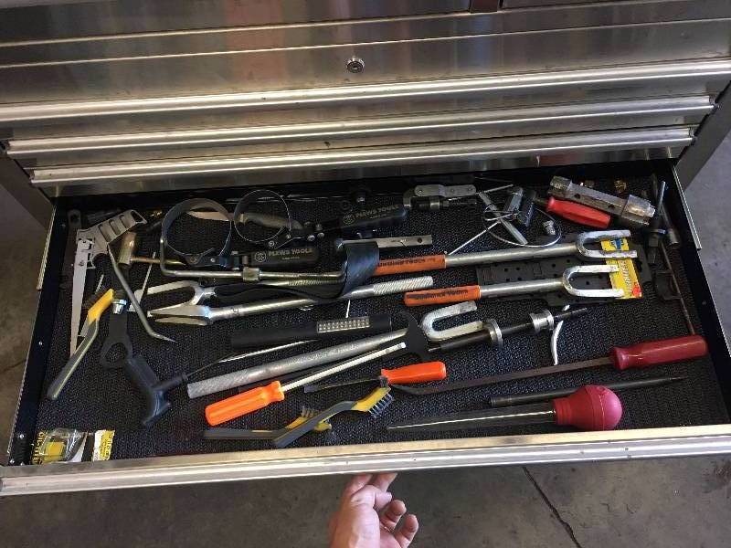 lot 63 image: LOT OF MISC. TOOLS