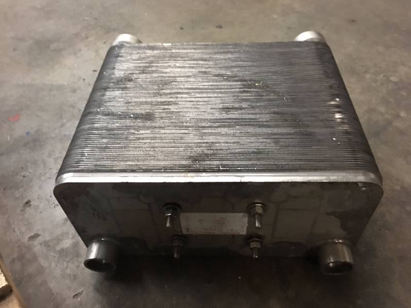 lot 117 image: UNUSED FPA10X20-1605251 FlatPlate Brazed Plate 935,000 BTU Heat Exchanger for Commercial  Industrial Refrigeration