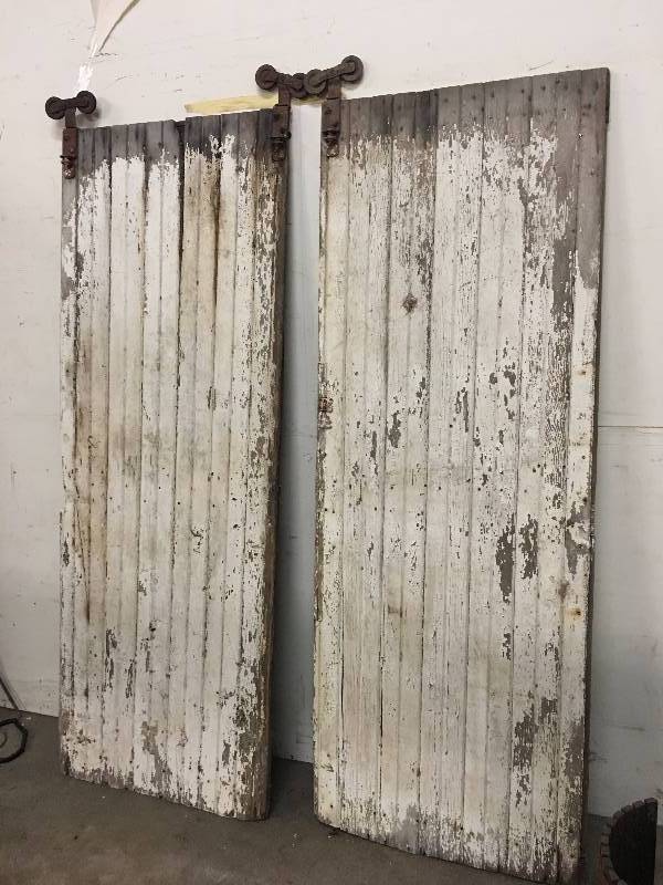 lot 135 image: 2 BARN DOORS 88X32 EACH