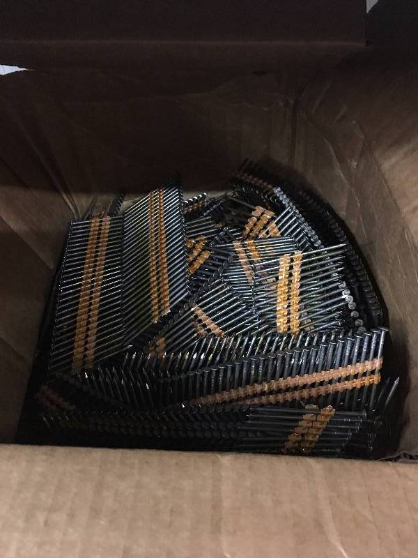 lot 191 image: BOX OF FRAMING NAILS