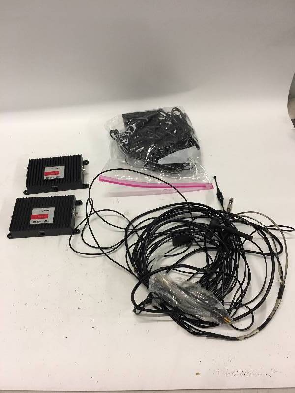 lot 174 image: 2QTY COMMERCIAL WILSON WEBOOST 4G CELL PHONE SIGNAL AMPLIFIERS