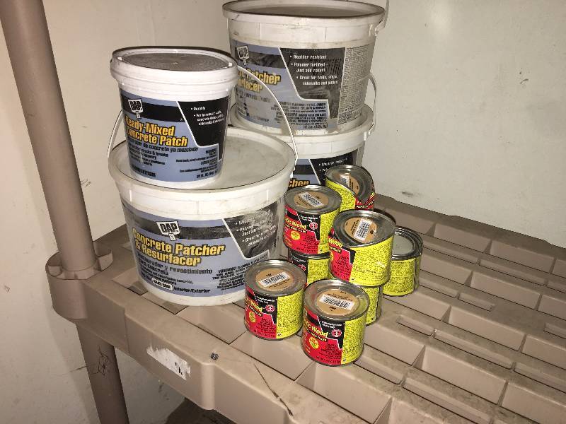 lot 222 image: LOT OF CONCRETE PATCH AND WOOD FILLER