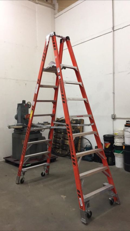 lot 230 image: 8 WERNER DOUBLE SIDED FIBERGLASS STEP LADDER ON CASTERS