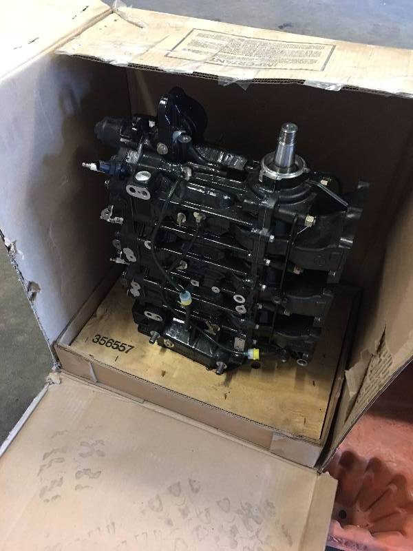 lot 18 image: 2017 Johnson Evinrude RPH 7590 HP Etec I3 Engine PN 0484827