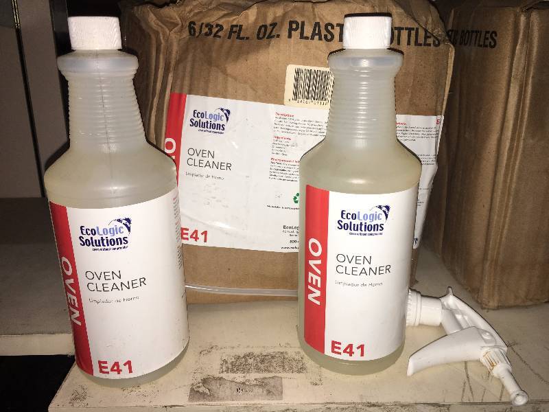 lot 234 image: Case of 6 EcoLogic Solutions Oven Cleaner
