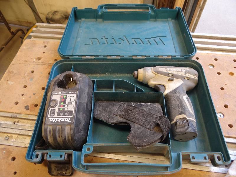 lot 5295 image: Makita Cordless 14 Impact