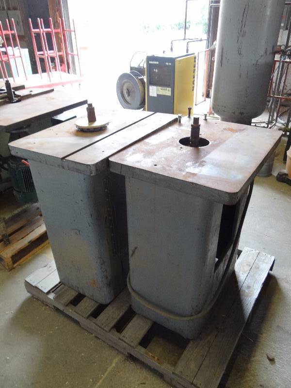 lot 5402 image: Pair Of Heavy Duty Shaper Tables