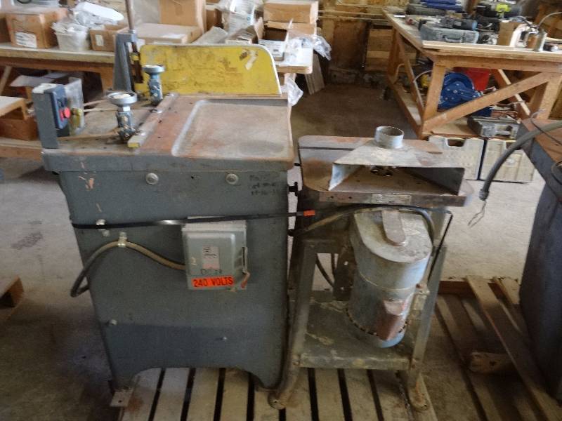 lot 5407 image: Whirlwind Upcut Saw