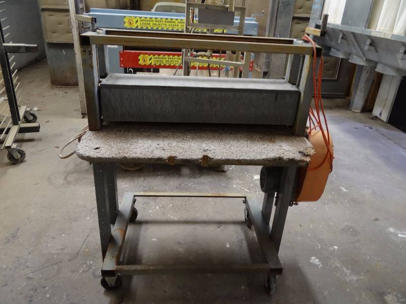 lot 5434 image: Older Pinch Roller