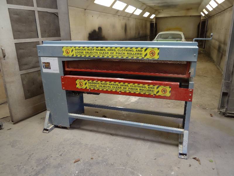 lot 5436 image: Heavy Duty Electric Pinch Roller