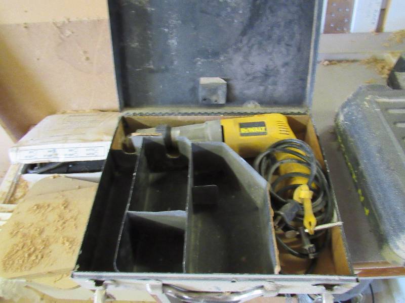 lot 5326 image: Dewalt 12 Hammer Drill