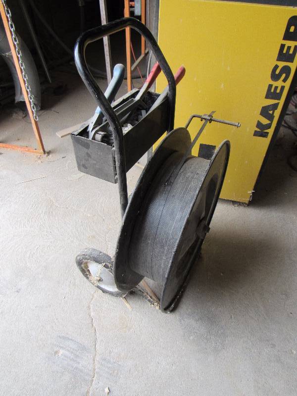 lot 5343 image: Plastic Strap Banding Set