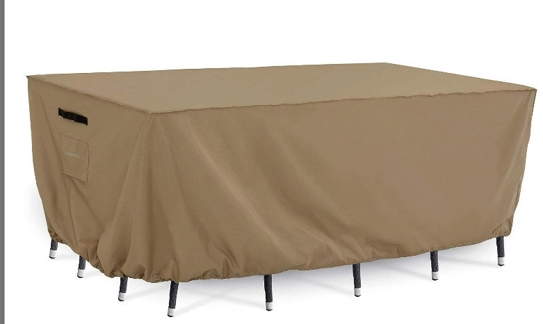 lot 748 image: Outdoor Dining Set Cover Retail $32.99 AZM62723